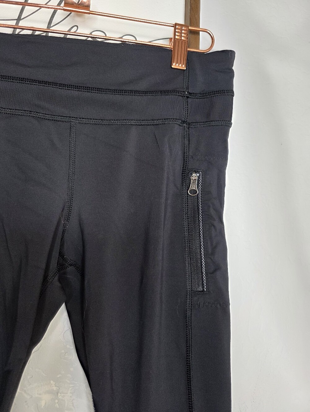 Lululemon Black Mesh Inspire Tight II Size 6 - Picture 5 of 13